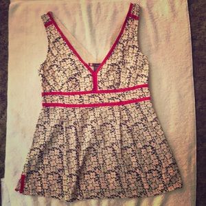 Sleeveless cute top Forever 21